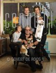 02-11-2010 Wim de Jong and sons at home in Rotterdam, by order of JM Magazine.

[keywords]Posed, Full Length, Eyecontact, Smiling, Dog, Skateboard[/keywords]
